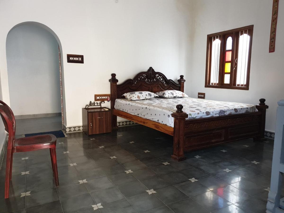 Tanjore Home Stay Thanjavur Bagian luar foto